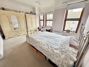 Bedroom- click for photo gallery